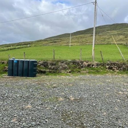 Mountain View - Cosy Country Cottage Cahersiveen Esterno foto