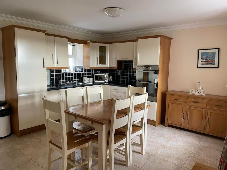 Mountain View - Cosy Country Cottage Cahersiveen Esterno foto